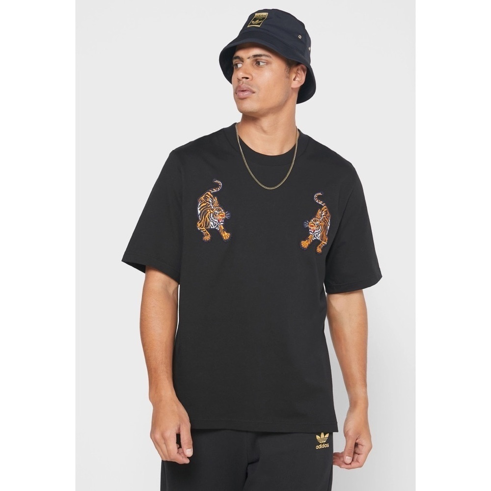 Adidas Originals Forbidden City T-Shirt Size Small